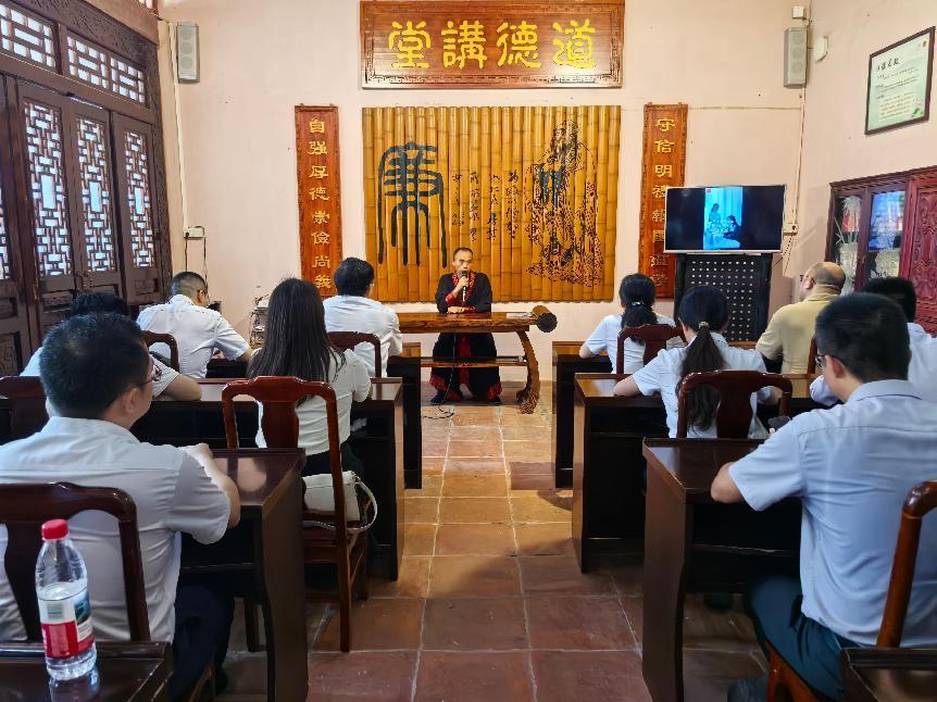 f95f68dd6c82f61e37b6b6ff7eb3d71